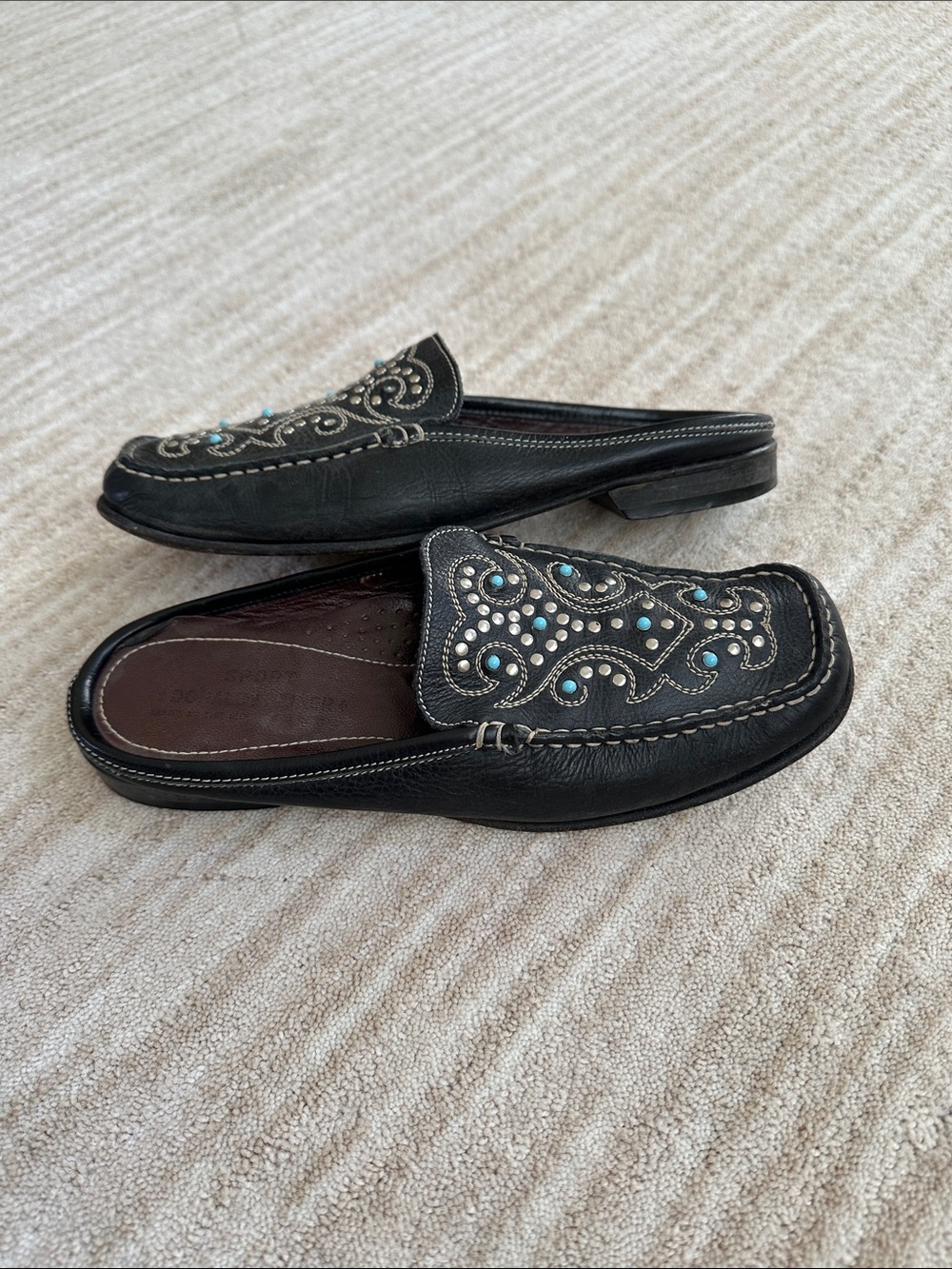 Donald J. Pliner Slip-on Leather Mules Silver Studs & Turquoise Stone Black Sz 8